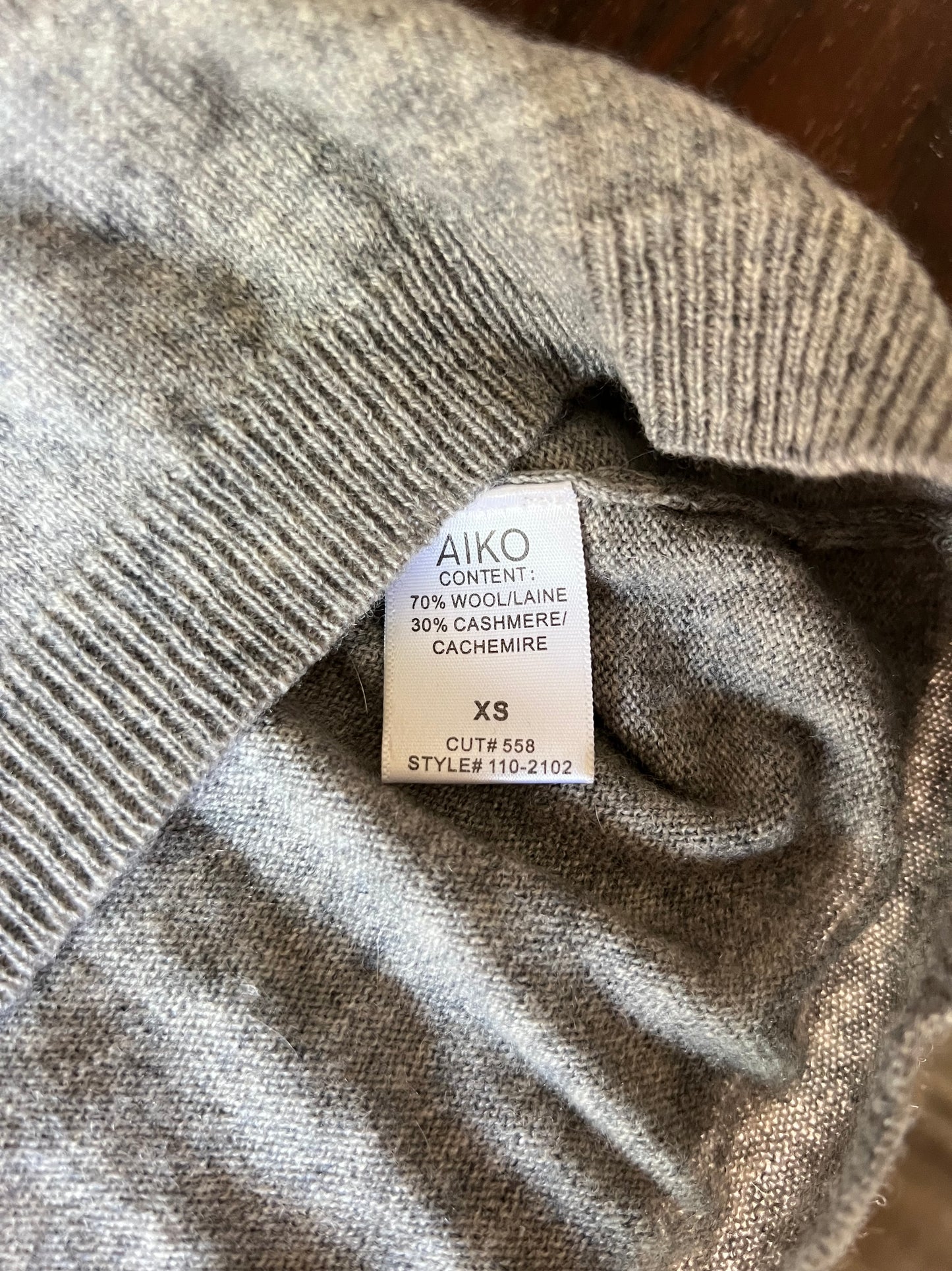 ATKO Cashmere Wool Sweater Grey V-Neck with Black Sleeves - XS