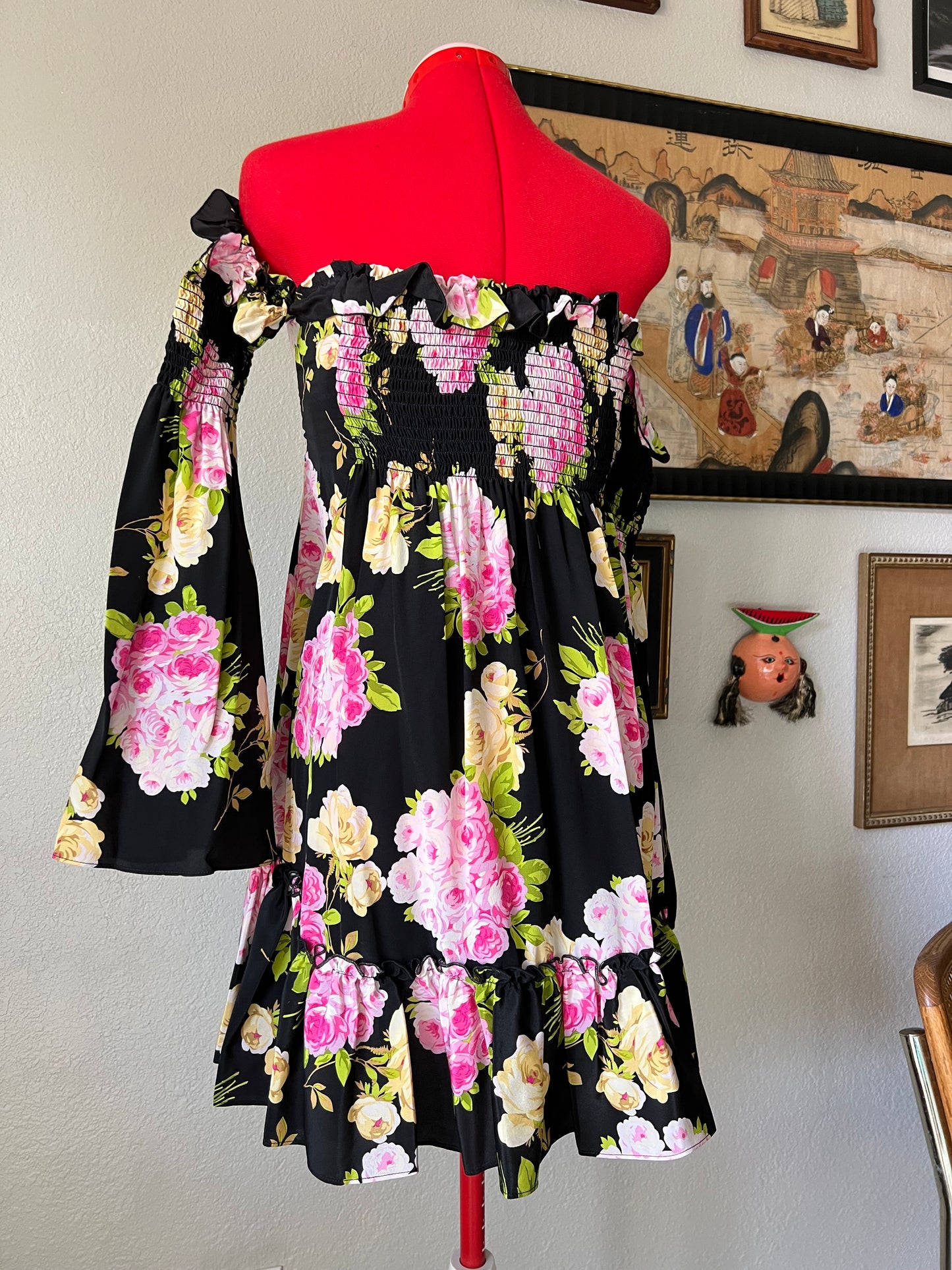 BNWT 100% Silk Betsey Johnson Floral Off Shoulder Mini Dress in Black and Pink - Medium