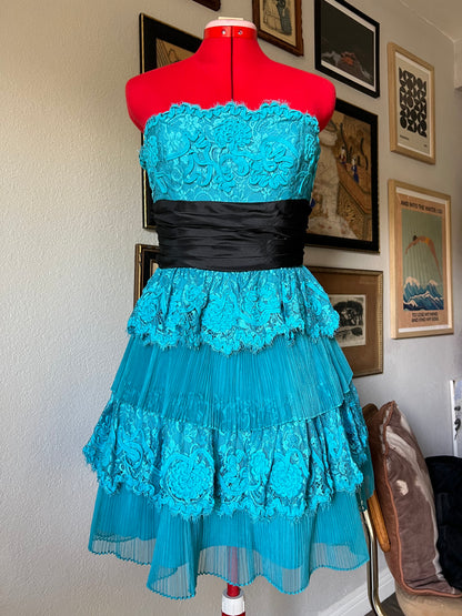 BNWT Vintage Betsey Johnson Cupcake Lace Ruffle Dress in Blue with Black Bow - US 8