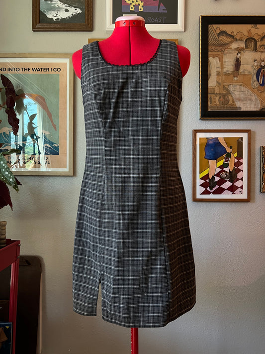 90s California Concepts Plaid Dress with Lace Trim - S/M