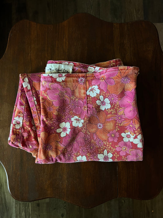 90s Pink and Orange Floral Capris - 27"