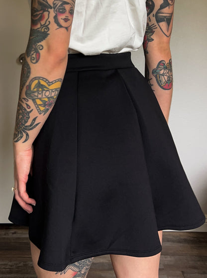 Highwaisted Black Skirt - Small