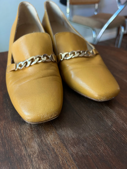 Anthropologie Mustard Heeled Loafer with Gold Chain - 39