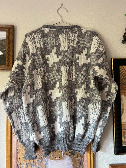 90s Italian Vintage Light Grey Abstract Eclectic Grandpa Sweater - Medium