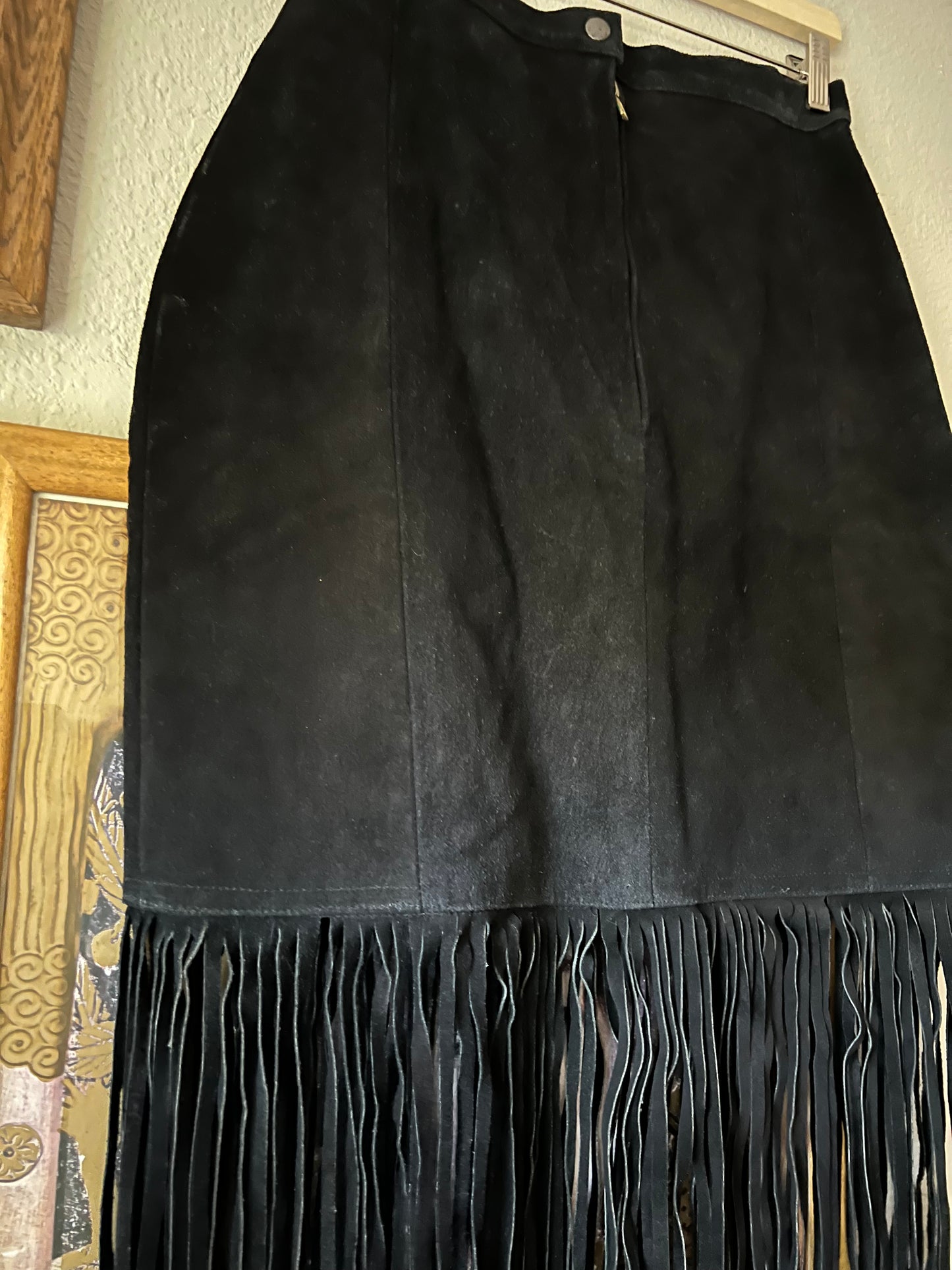 80s Western Black Suede Fringe Skirt - 29"