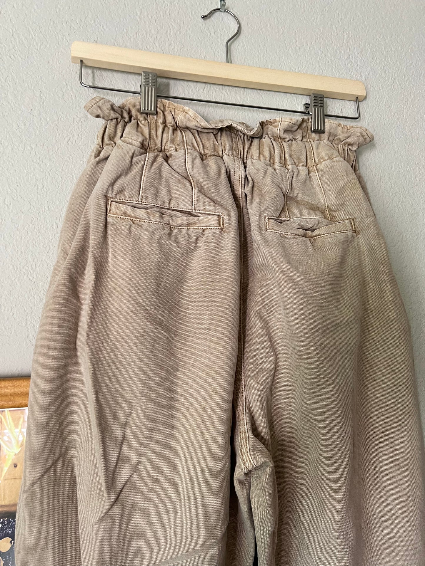 Free People Pleated Tan Denim Trousers with Paperbag Waist and Drawstring - XS