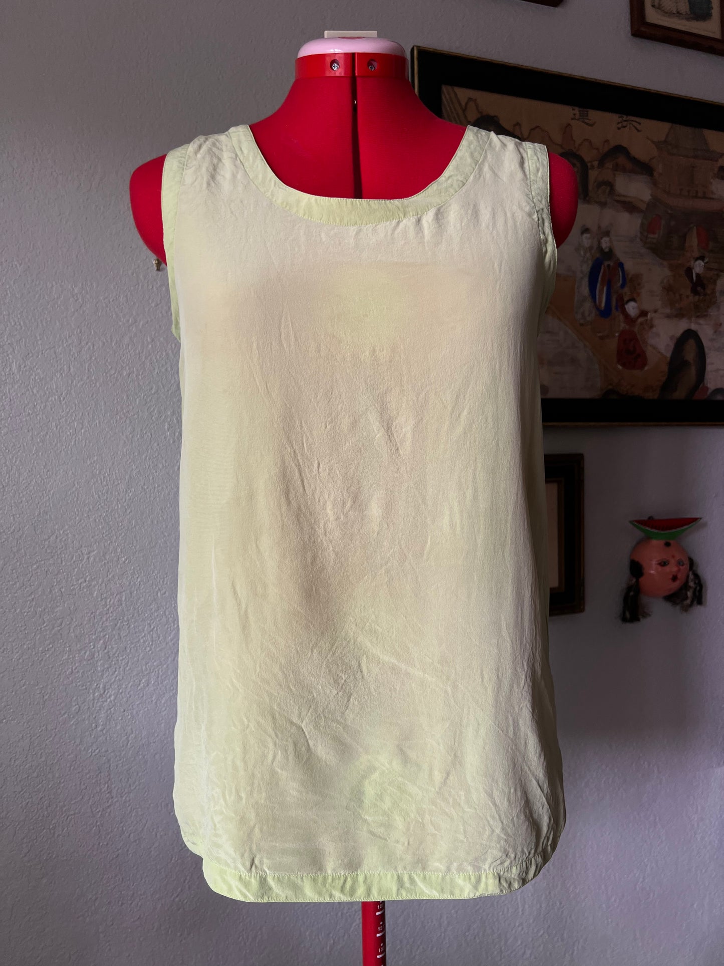 100% Pure Silk Lime Green Scoop Neck Tank Top - Medium