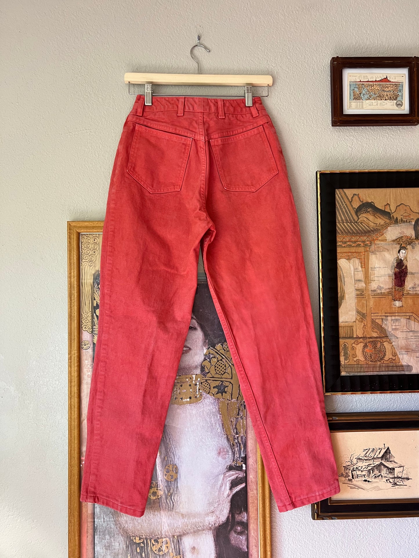 90s American Vintage Ruff Hewn Highwaisted Faded Pink Denim Jeans - 24"