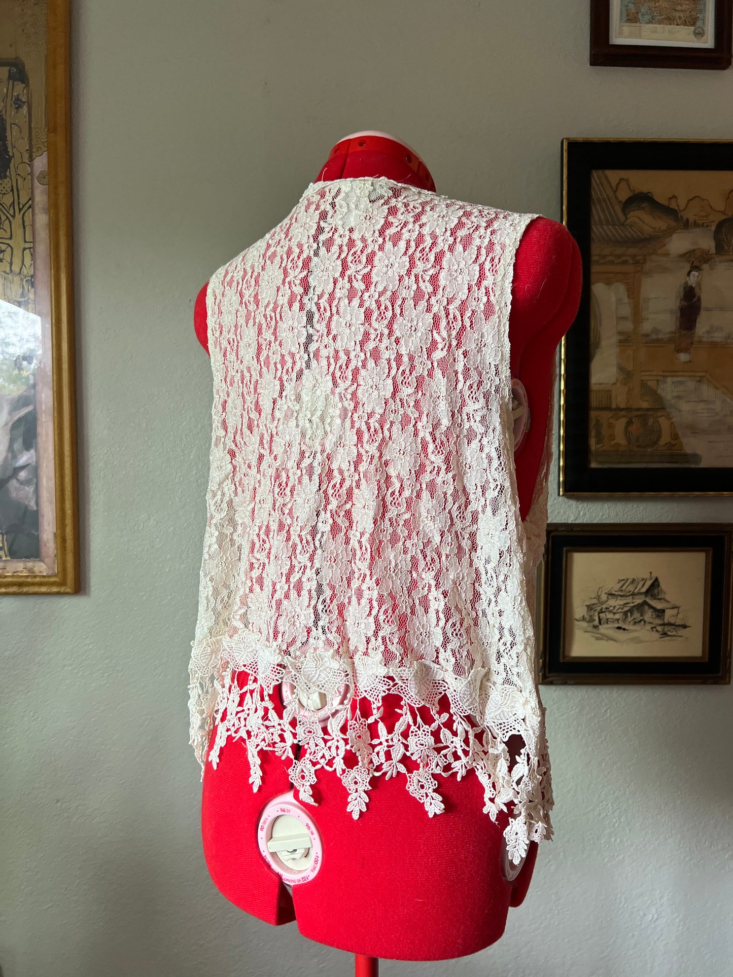 JYNX American Vintage Sleeveless Lace Vest Boho Cardigan - Medium