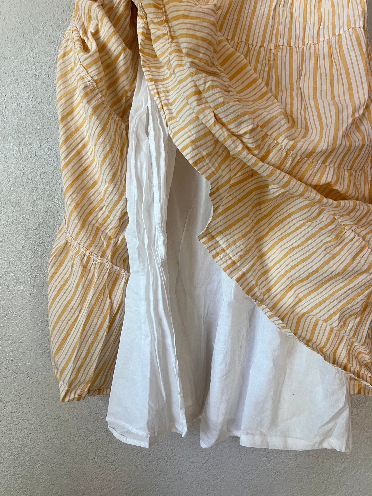 Madewell Yellow and White Striped Button-Back Tiered Midi Dress - US 16